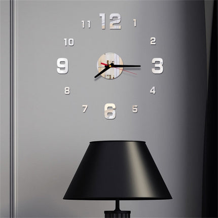 Moderne DIY veggklokke med speiltall